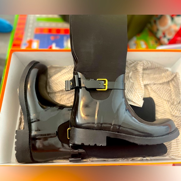 Kate spade new in box rain boots woman’s 11 - Picture 3 of 6